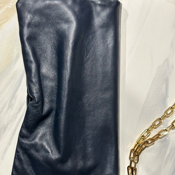 Tory Burch Reva foldover - Picture 3 of 7